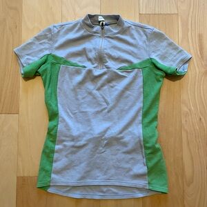 Ibex Gray and Green Short Sleeve Cycling wool jersey - Women’s Small